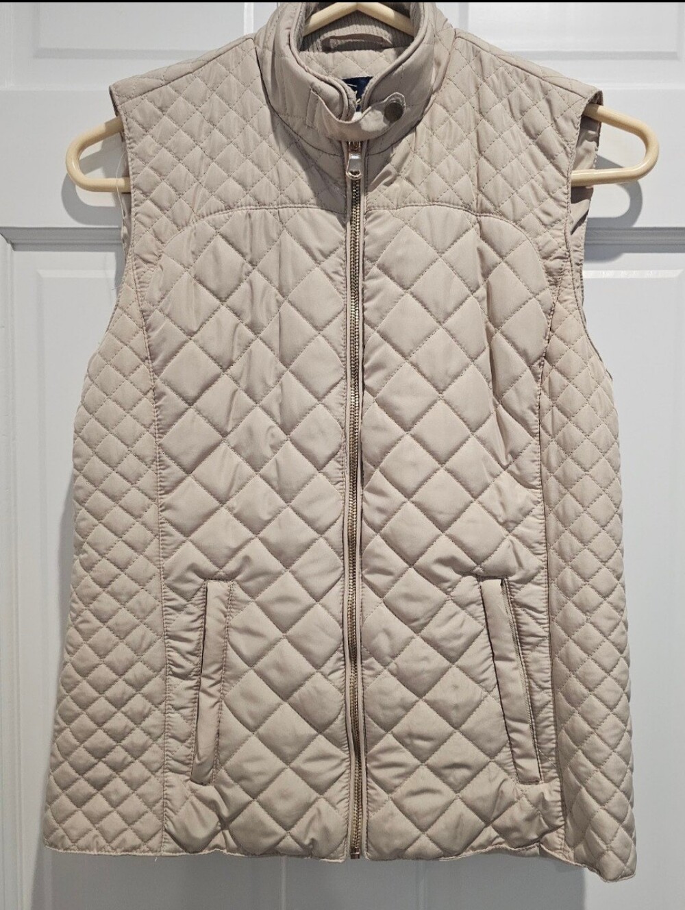 Quilted Sleeveless Vest - Cream